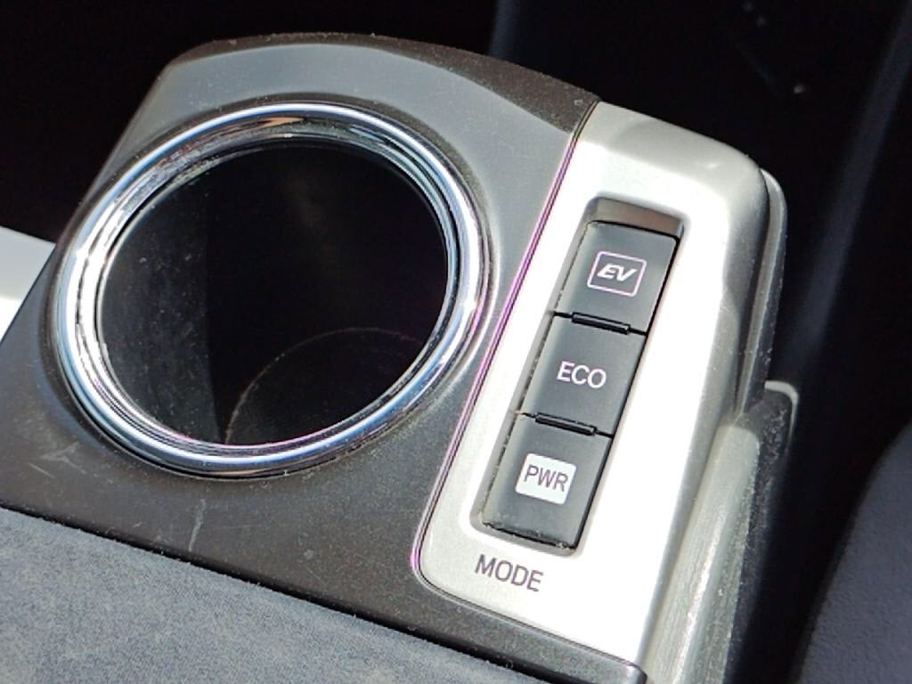 プリウスαＳツーリングセレクションの写真 19