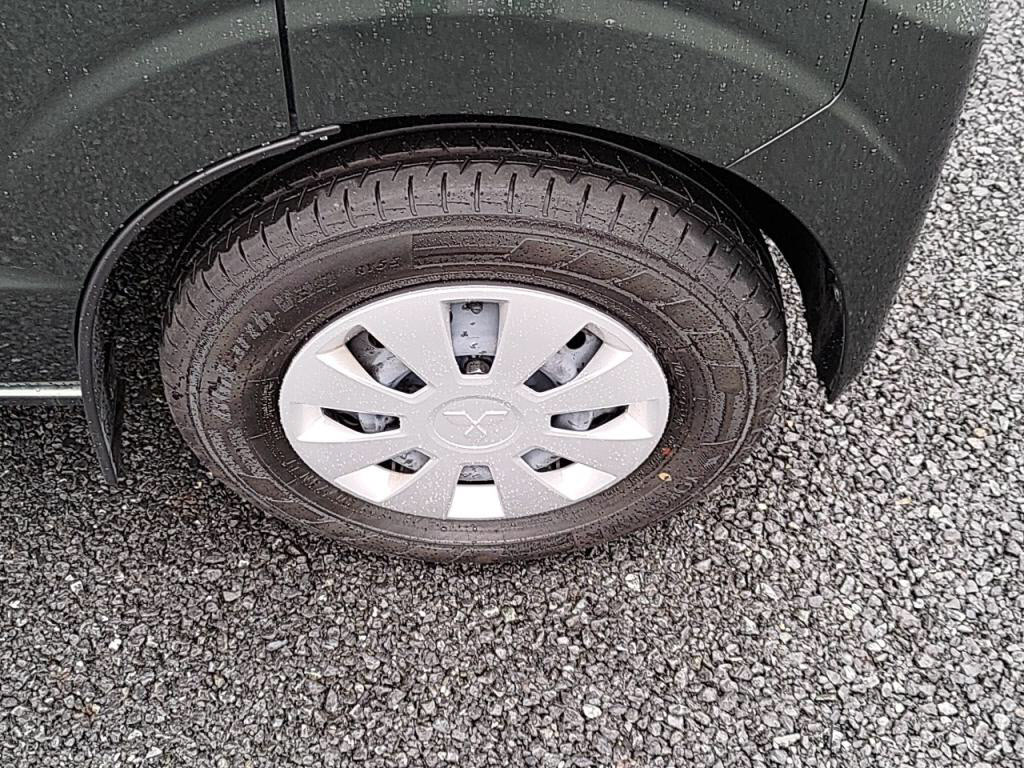 ミニキャブバン４ＷＤブラボーターボの写真 30