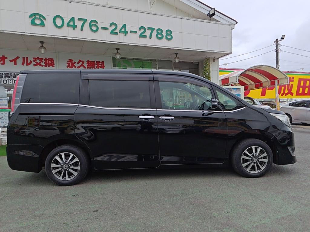 エスクァイアＧｉの写真 11