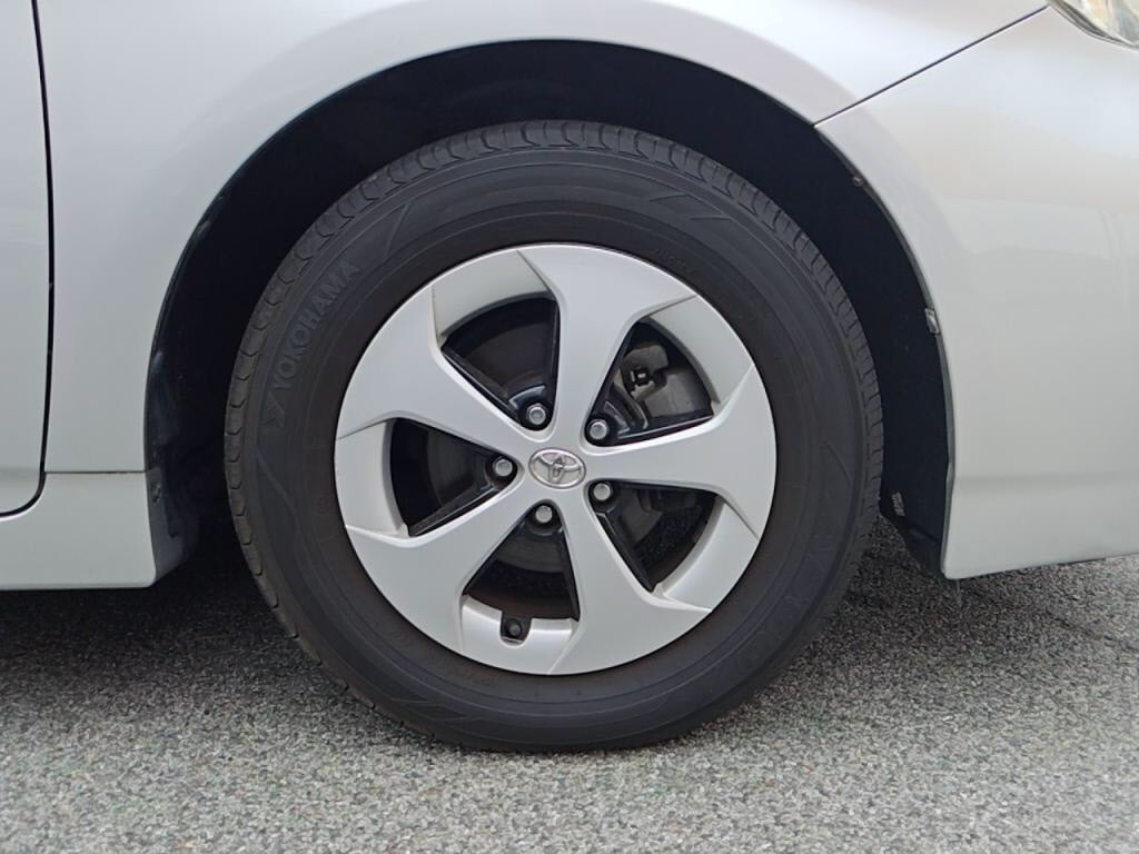 プリウスＳの写真 11