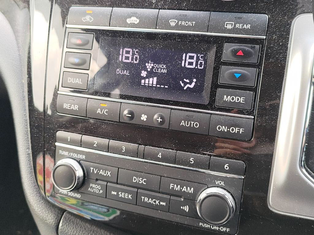 エルグランドハイウェイスターの写真 14