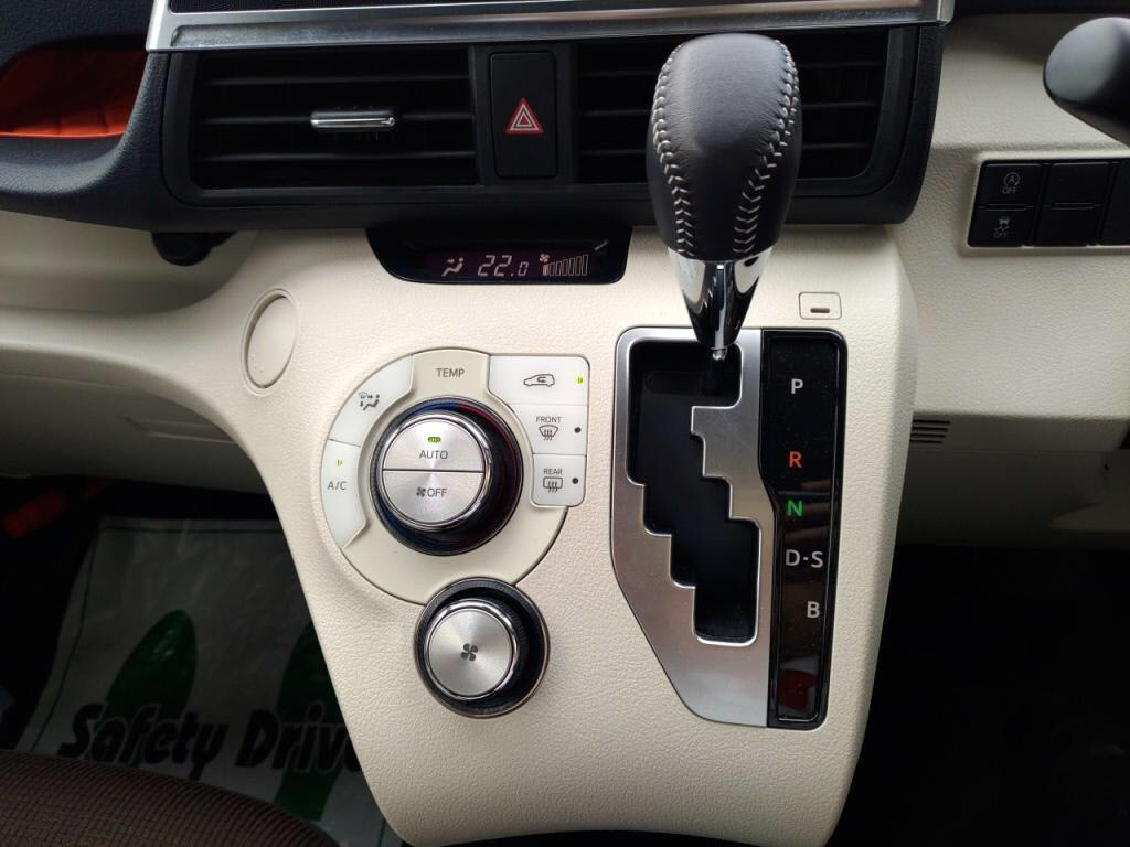 シエンタＧの写真 15