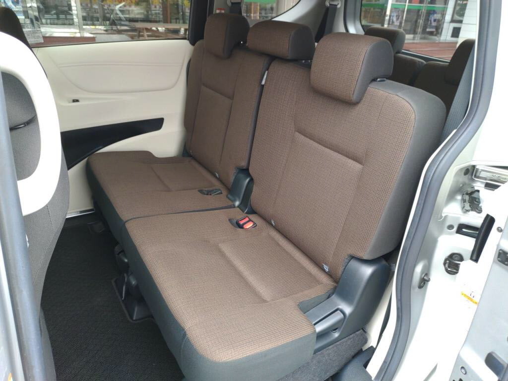 シエンタＧの写真 21