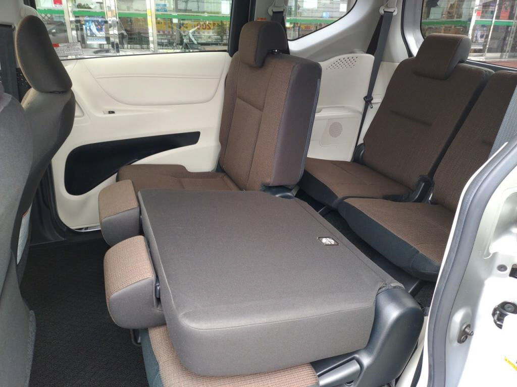 シエンタＧの写真 22