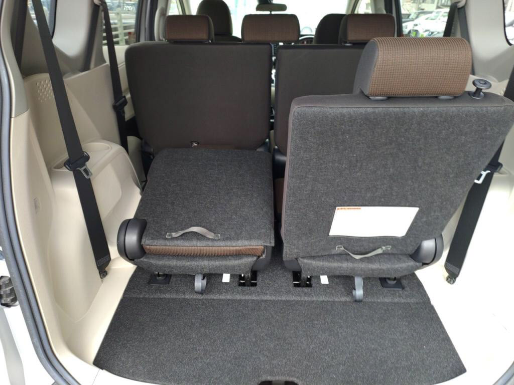 シエンタＧの写真 26