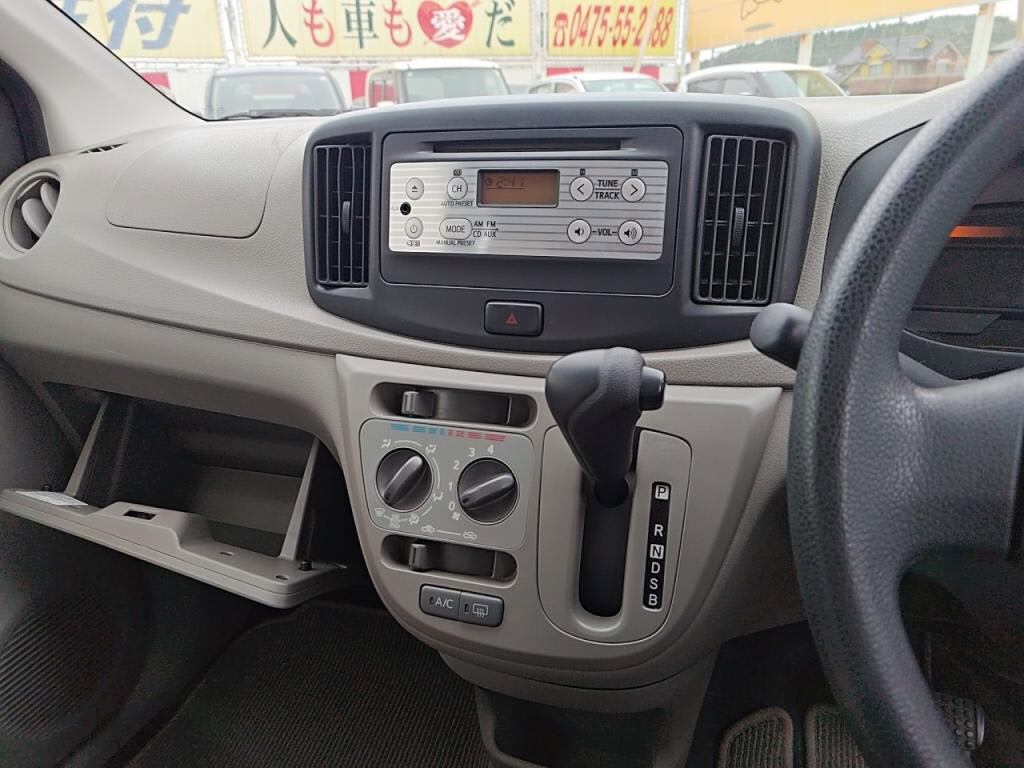 ミライースＬメモリアルエディションの写真 16