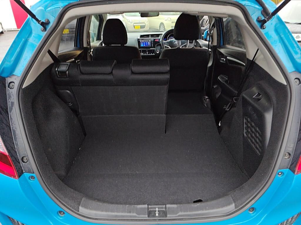 フィットハイブリッドハイブリッド・Ｆパッケージの写真 26