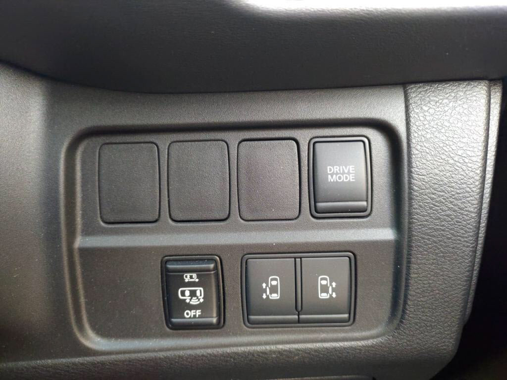 セレナｅパワーｅパワーハイウェイスターＶの写真 14