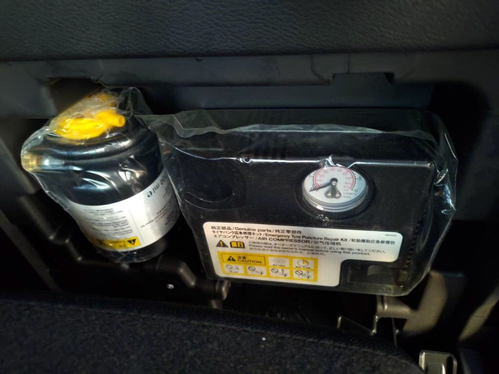 セレナｅパワーｅパワーハイウェイスターＶの写真 30