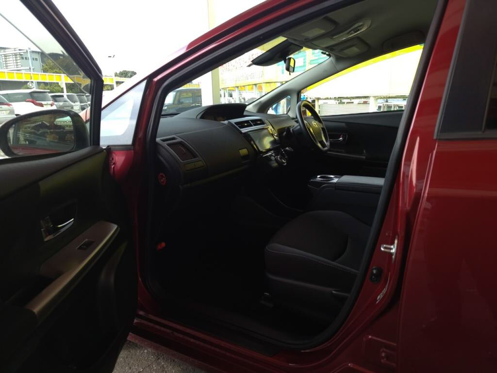 プリウスαＳツーリングセレクションの写真 21