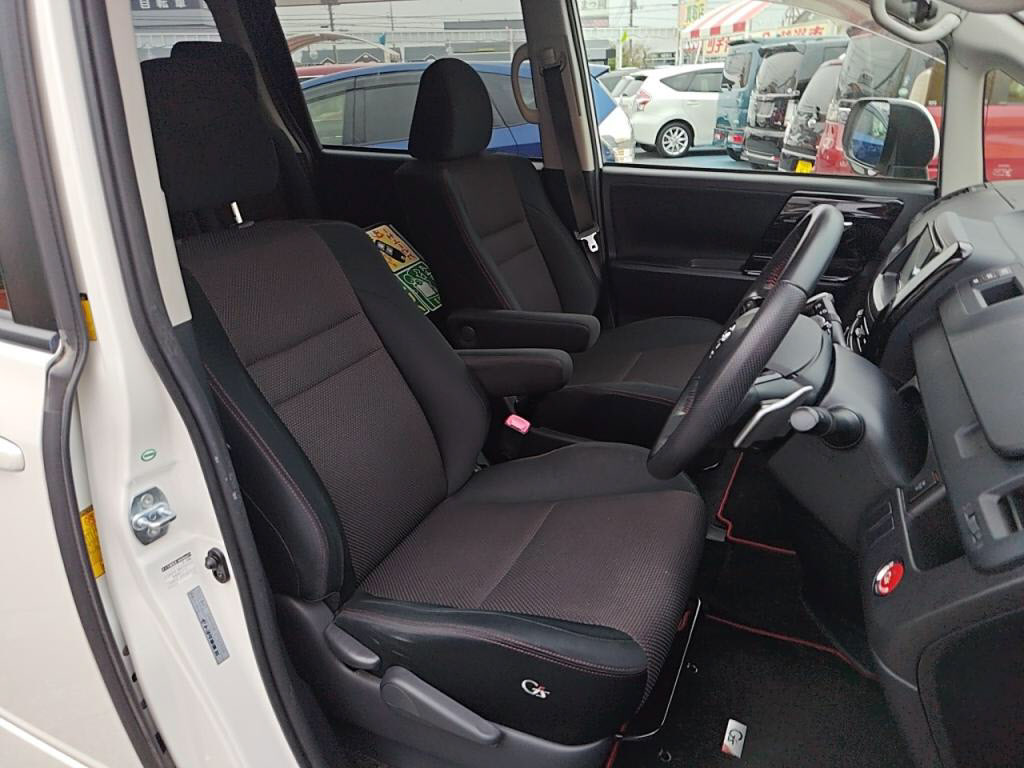 ヴォクシーＺ＿Ｇｓの写真 21