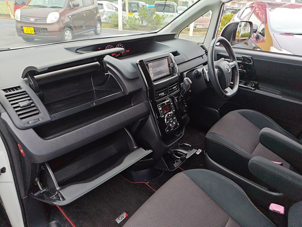 ヴォクシーＺ＿Ｇｓの写真 22