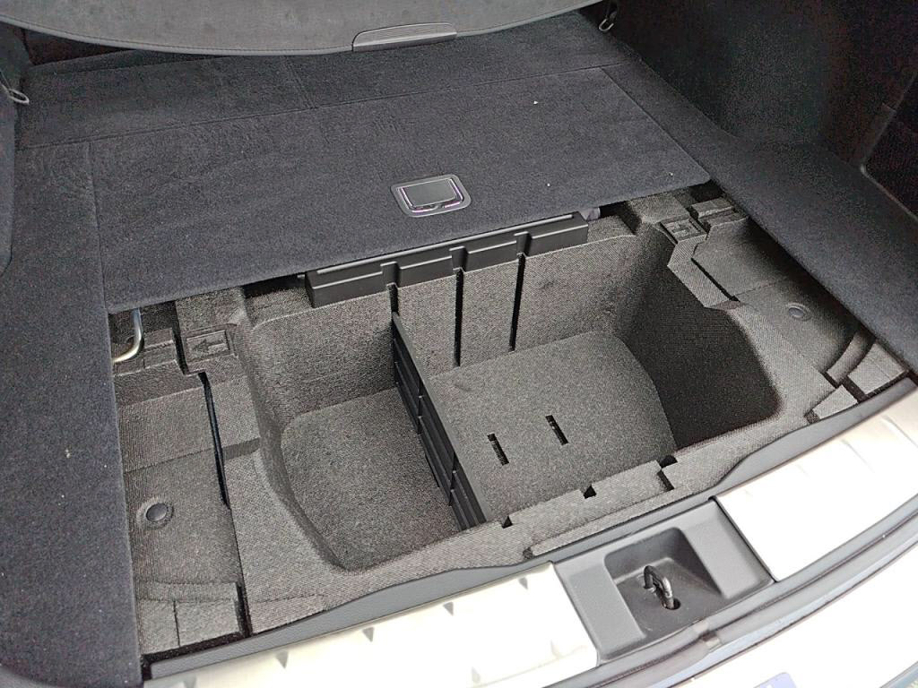 レヴォーグ１．６ＧＴ－Ｓアイサイトの写真 27