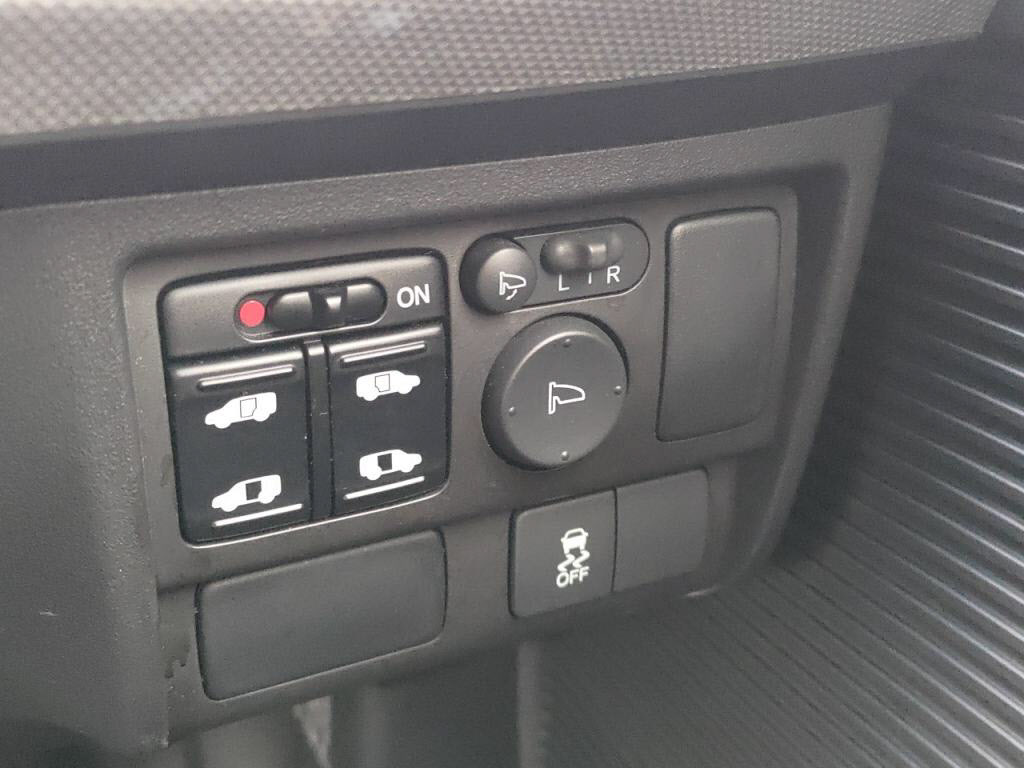 フリードハイブリッドハイブリッドジャストセレクションの写真 16