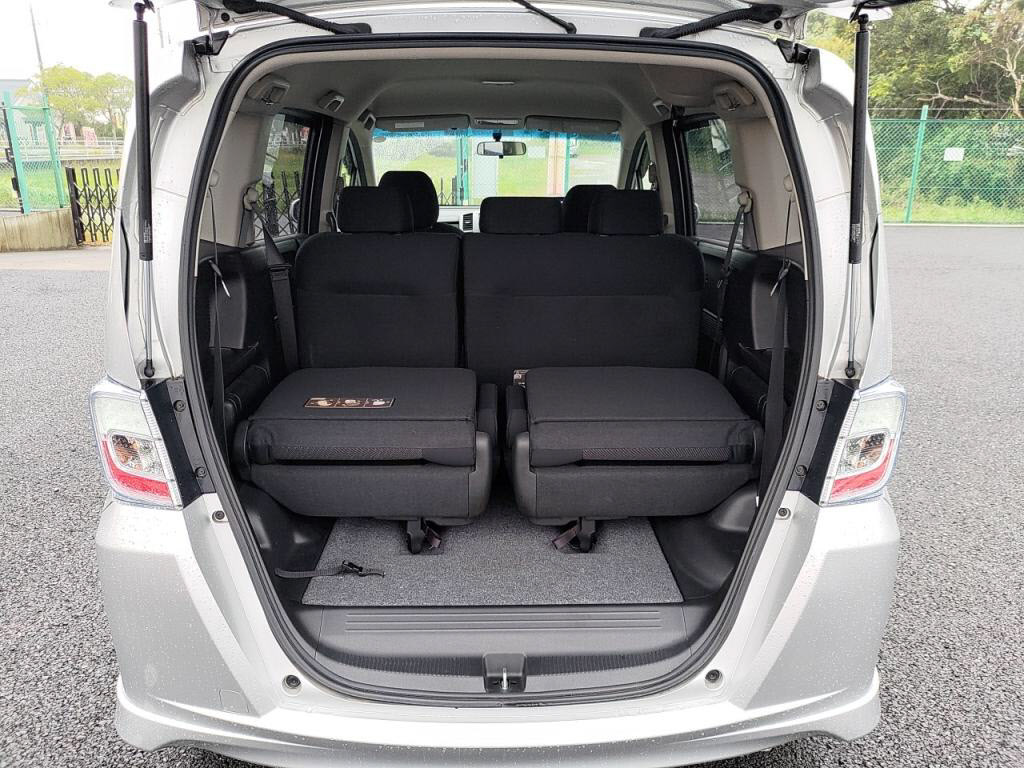 フリードハイブリッドハイブリッドジャストセレクションの写真 26