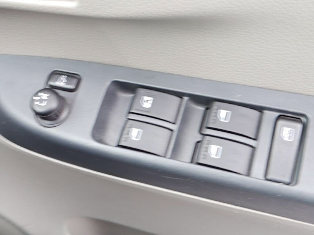 ミライースＸの写真 14