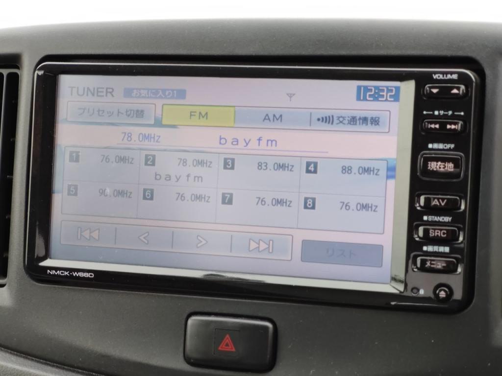 ミライースＸの写真 18