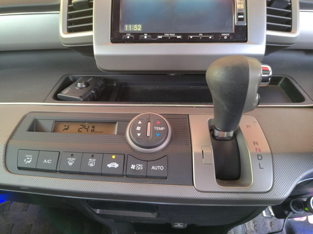 フリードハイブリッドハイブリッドジャストセレクションの写真 17