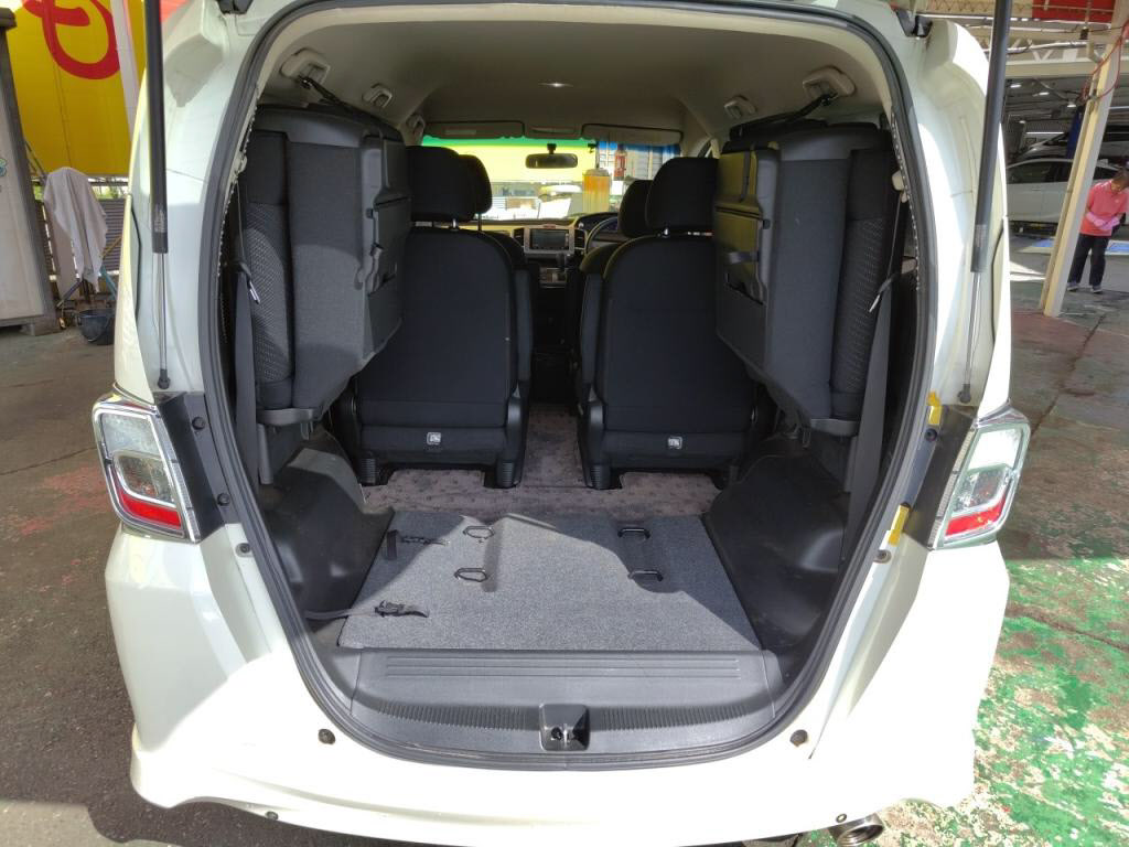 フリードハイブリッドハイブリッドジャストセレクションの写真 24