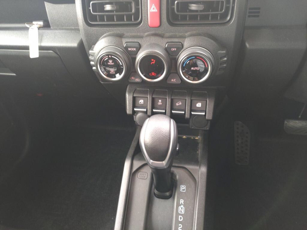 ジムニーＸＬの写真 15