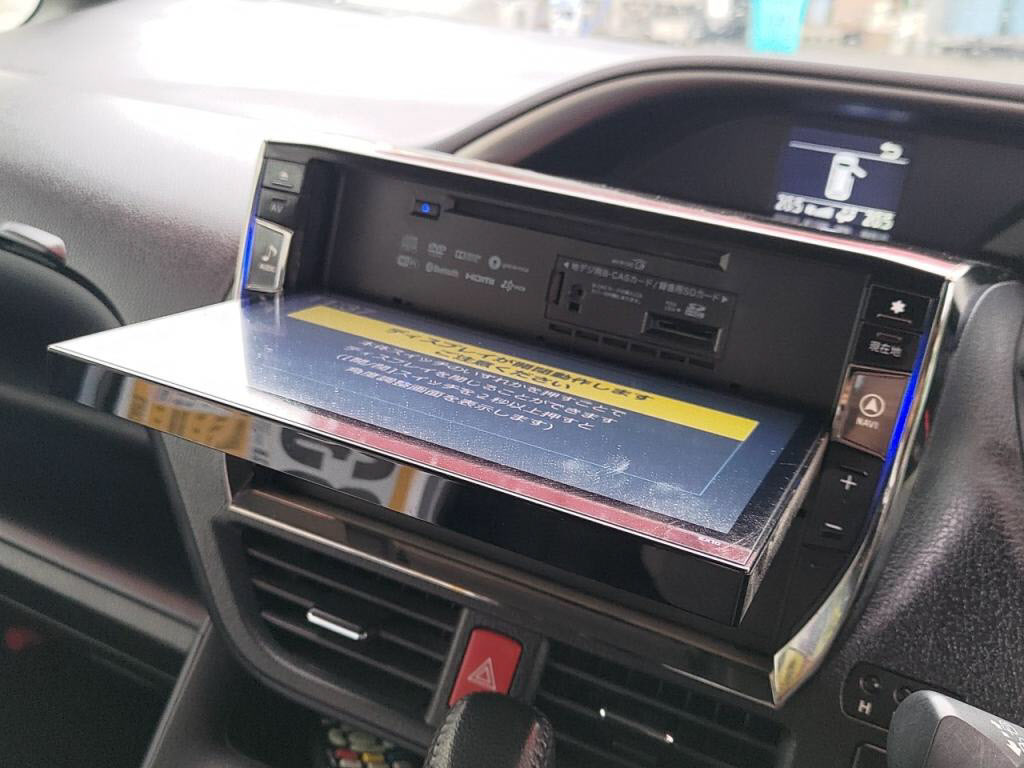 ヴォクシーＺＳキラメキの写真 15