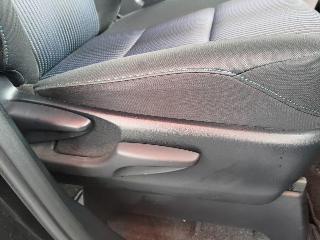 ヴォクシーＺＳキラメキの写真 28