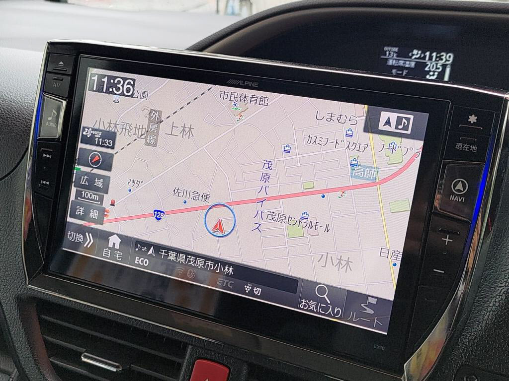 ヴォクシーＺＳキラメキの写真 9