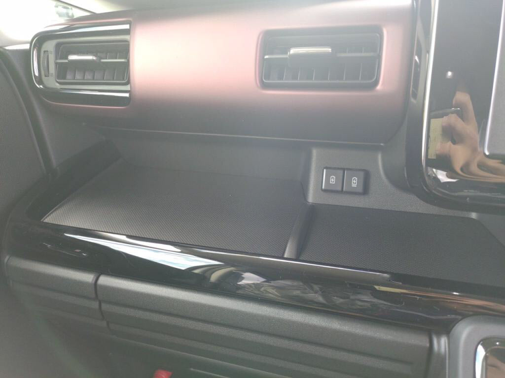 スペーシアカスタムハイブリッドＸＳの写真 17