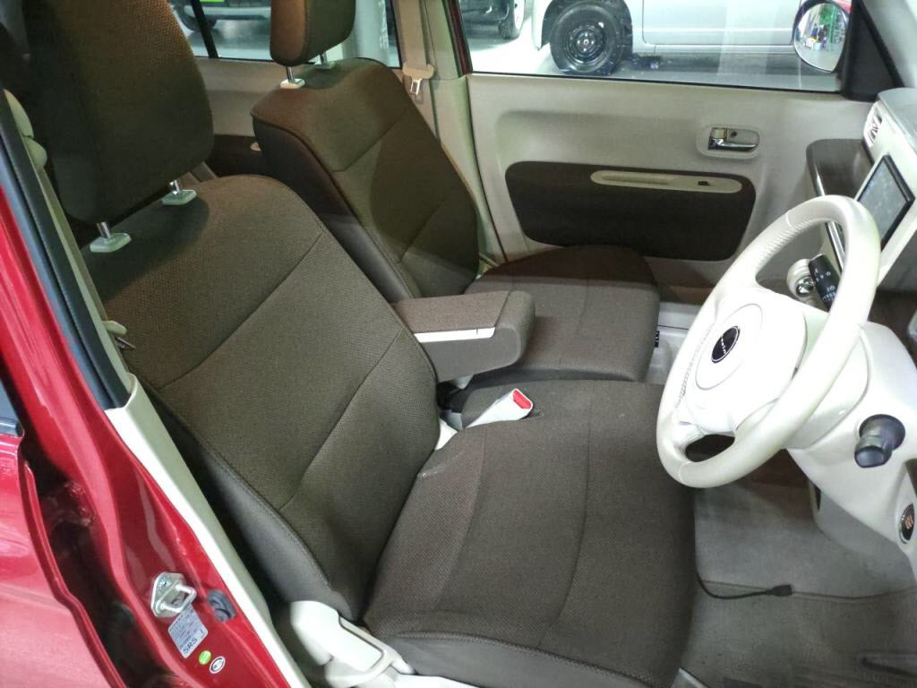 アルトラパンFリミテッドの写真 21