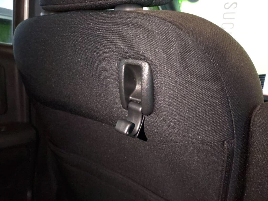 フリードスパイクＧジャストセレクションの写真 23