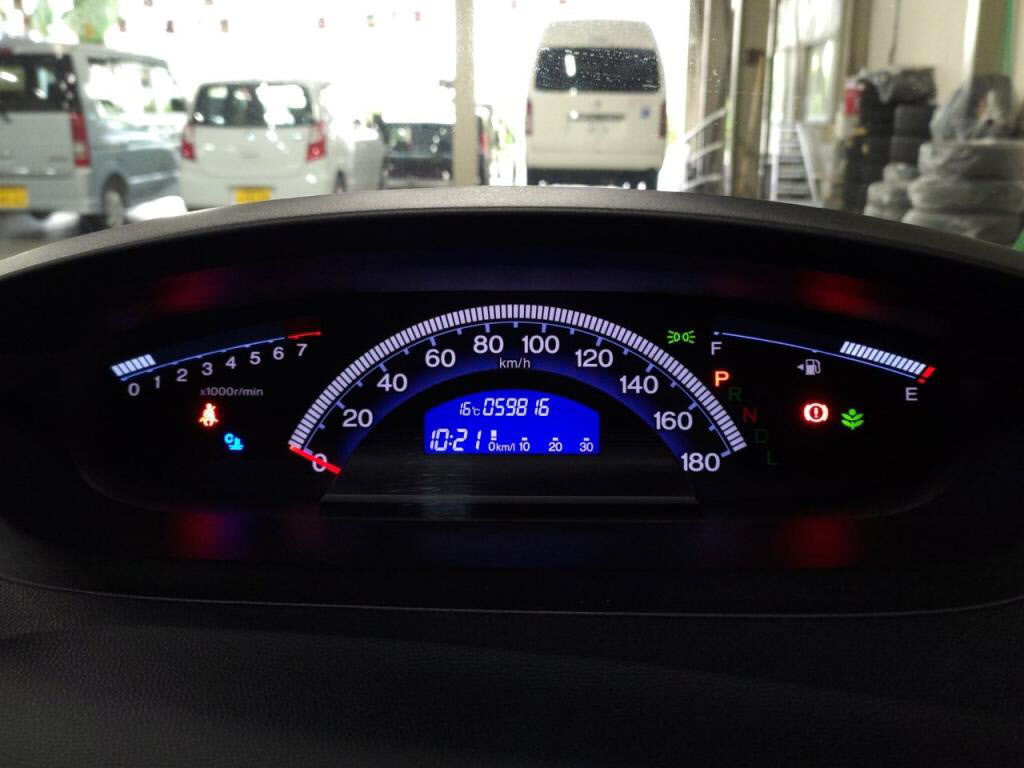 フリードスパイクＧジャストセレクションの写真 29