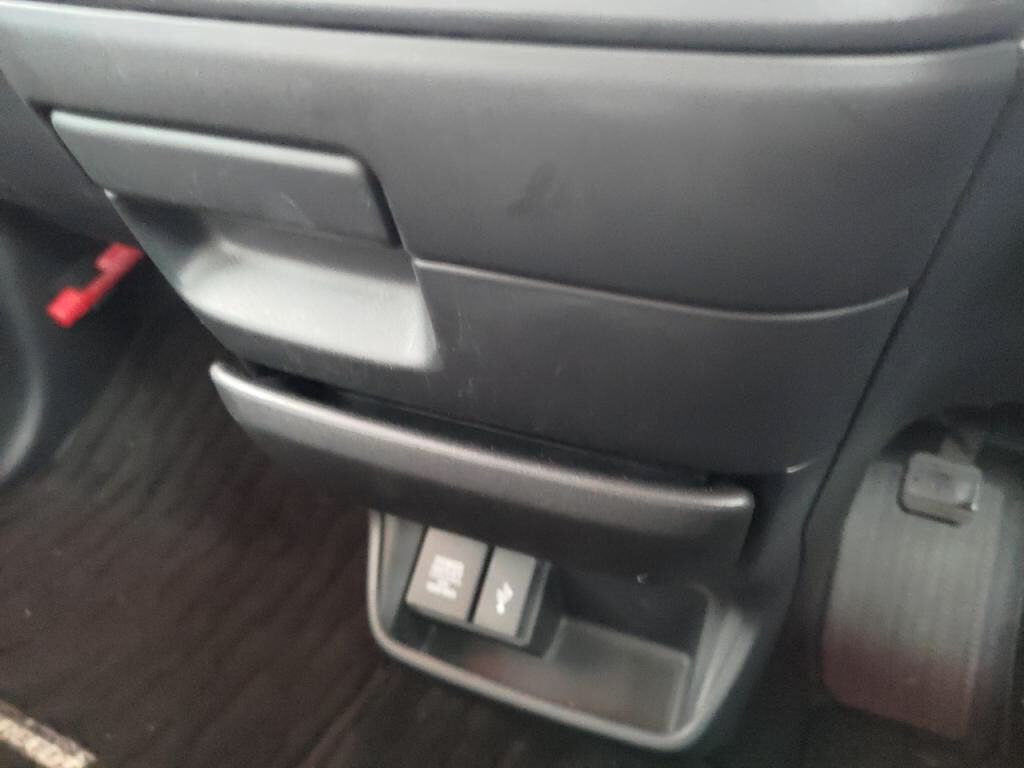 フリードプラスハイブリッドハイブリッドＧホンダセンシングの写真 17