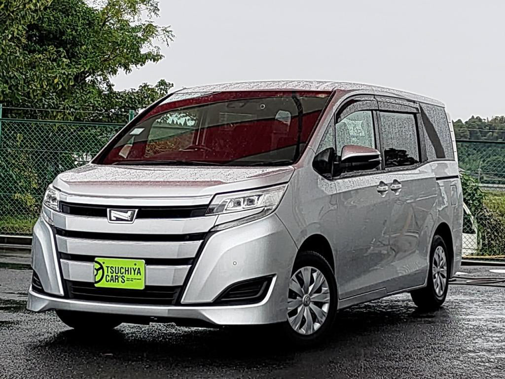 トヨタ　ノア　Ｘ