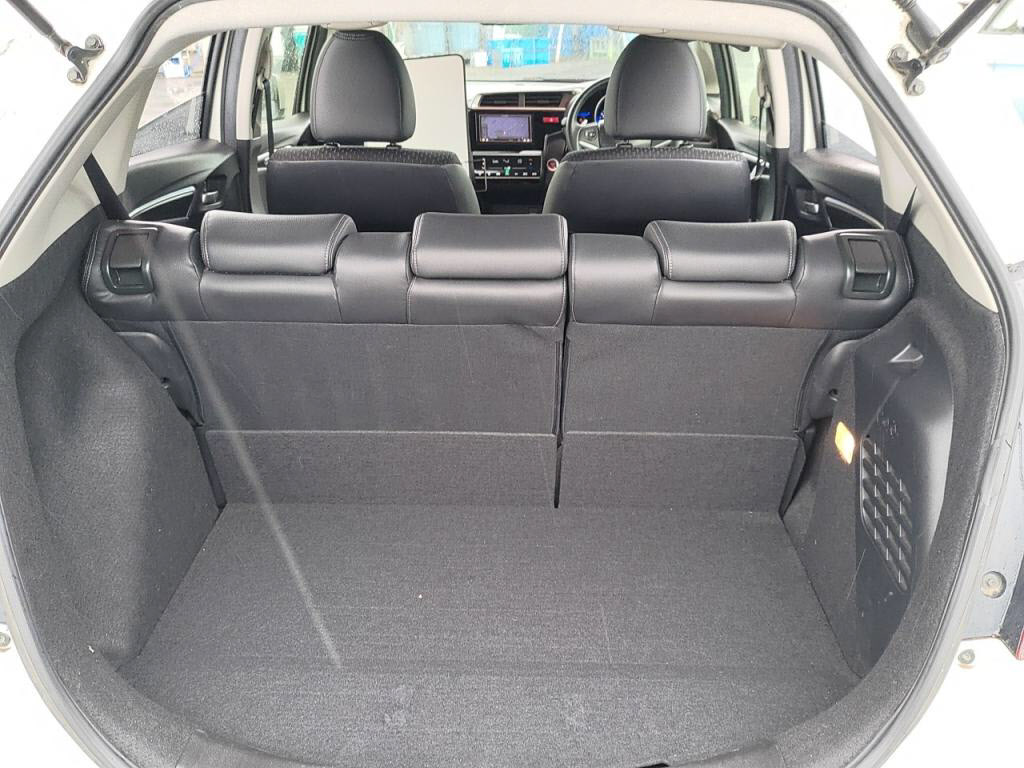 フィットハイブリッドハイブリッド・Ｌパッケージの写真 30