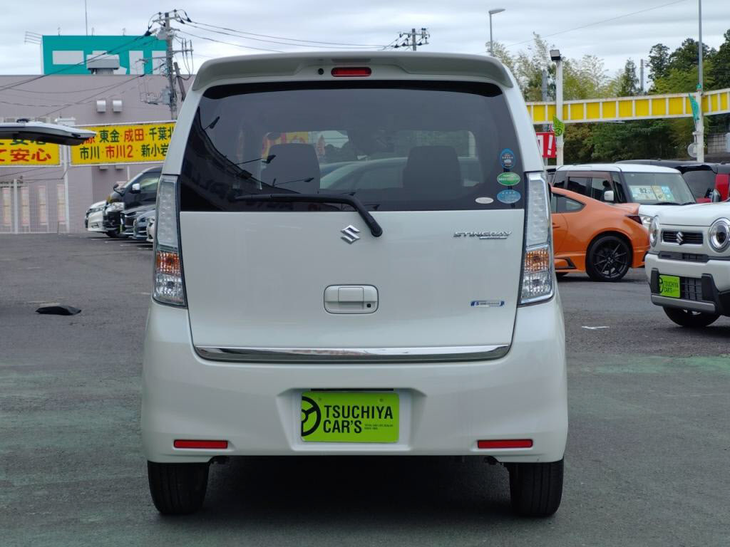 ワゴンＲスティングレーＸの写真 10