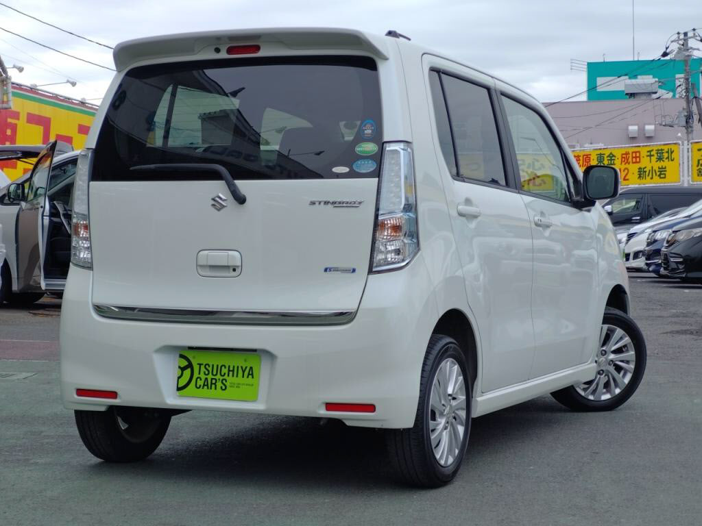 ワゴンＲスティングレーＸの写真 2