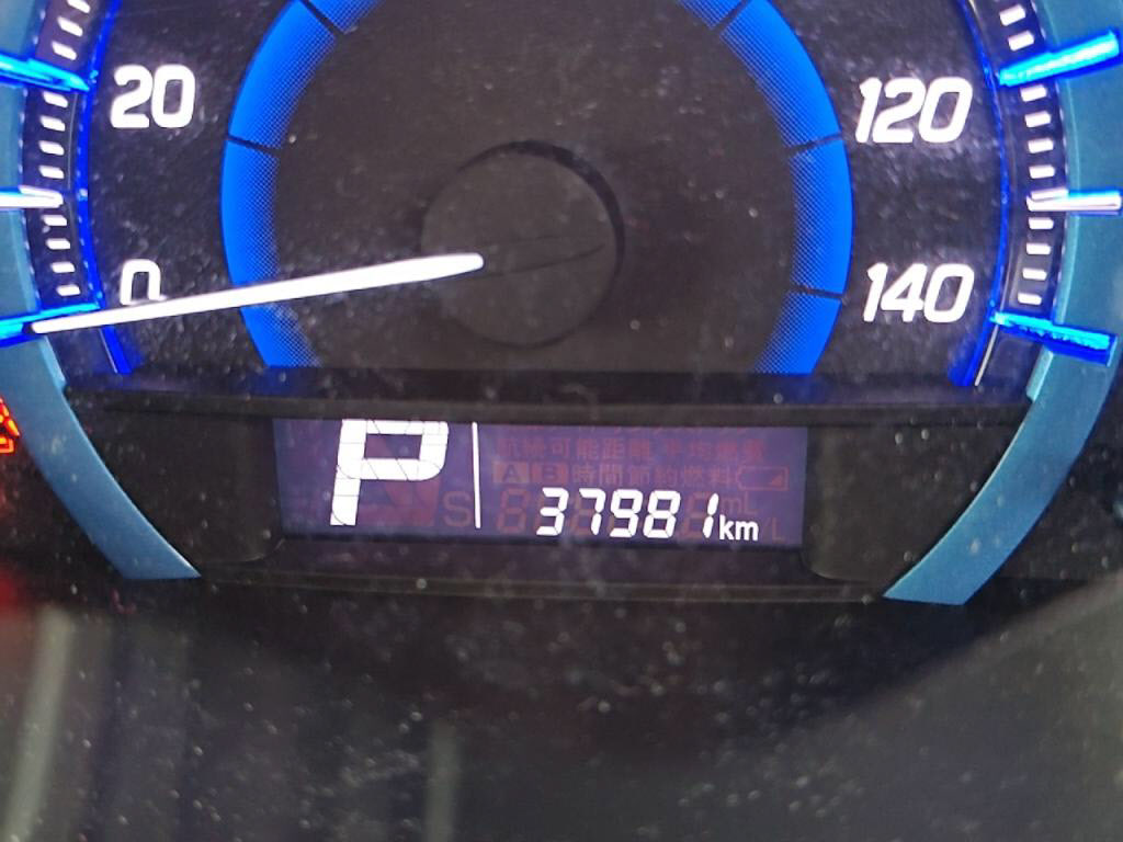 ワゴンＲスティングレーＸの写真 29