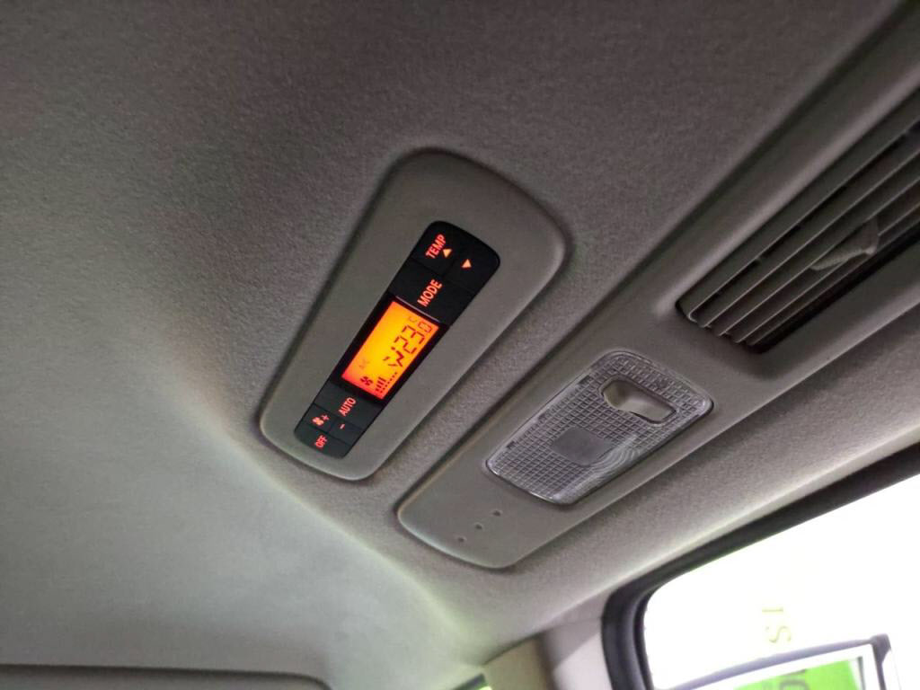 セレナハイウェイスターVセレクションの写真 24