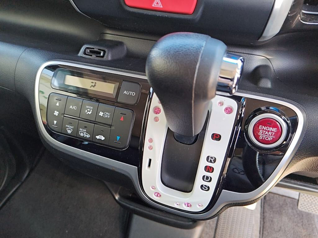 N_BOXカスタムターボSSパッケージの写真 16