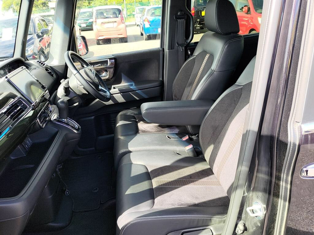 N_BOXカスタムG・Lターボホンダセンシングの写真 23