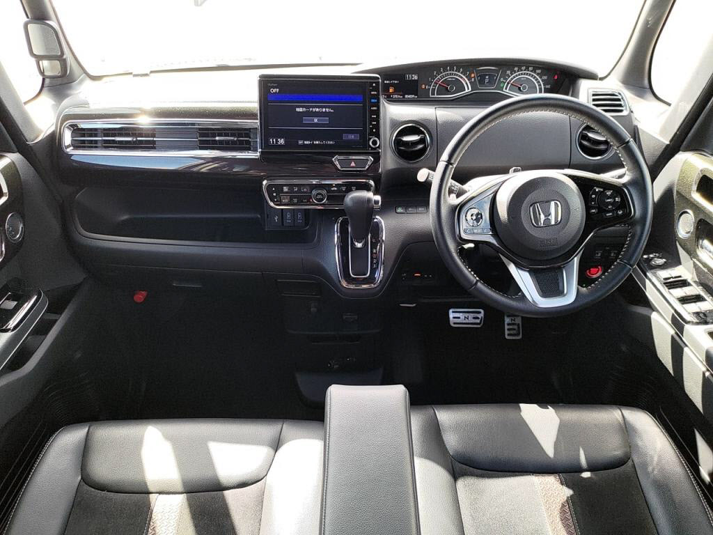 N_BOXカスタムG・Lターボホンダセンシングの写真 3