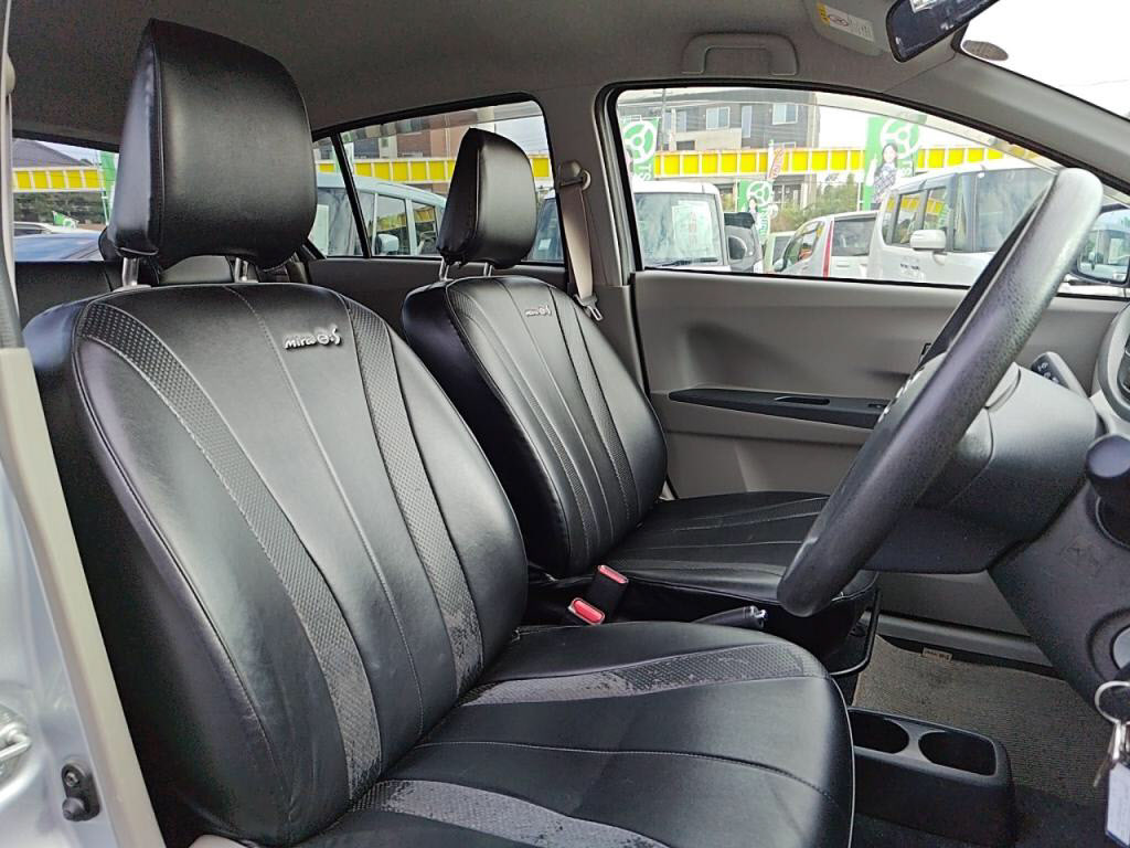 ミライースＸメモリアルエディションの写真 21