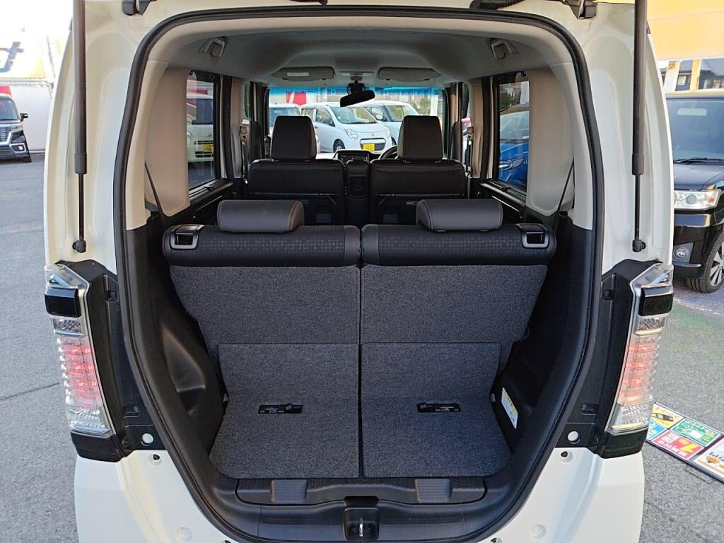 N_BOXカスタムG・ターボLパッケージの写真 25