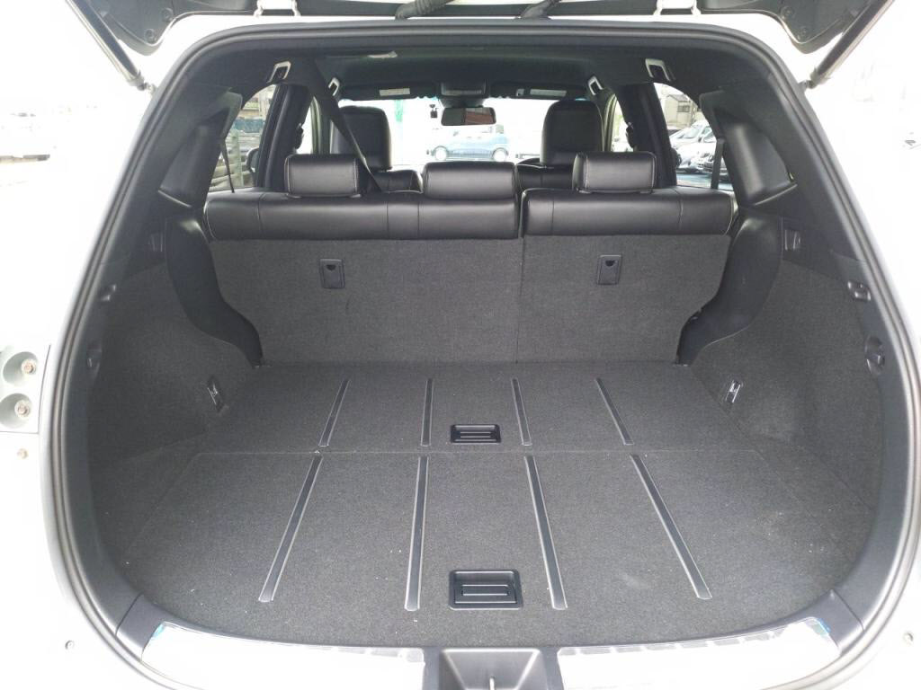 ハリアーハイブリッドプレミアムの写真 25