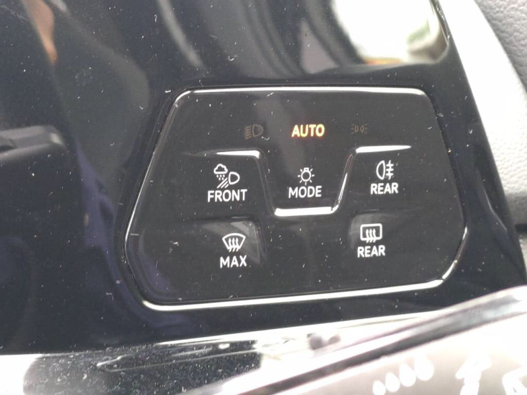 ＶＷゴルフ５ＨＢＴＤＩ＿Ｒラインの写真 16