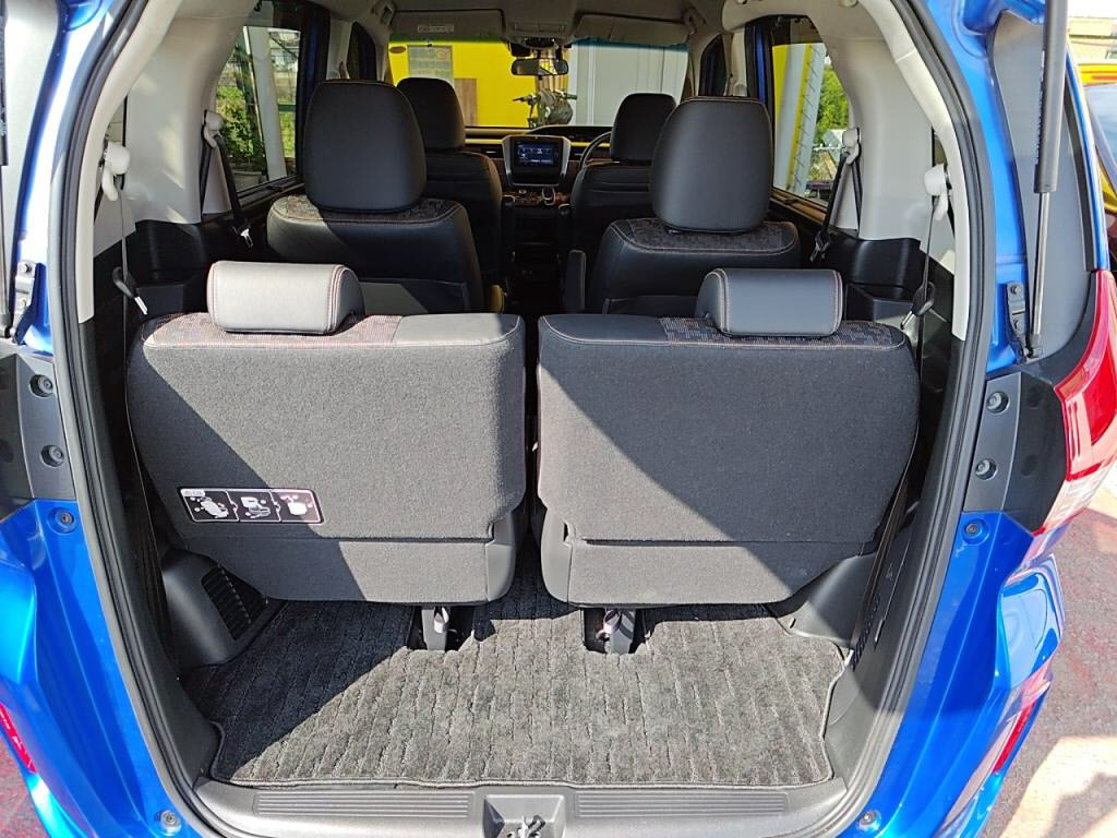 フリードハイブリッドハイブリッドクロスターの写真 25