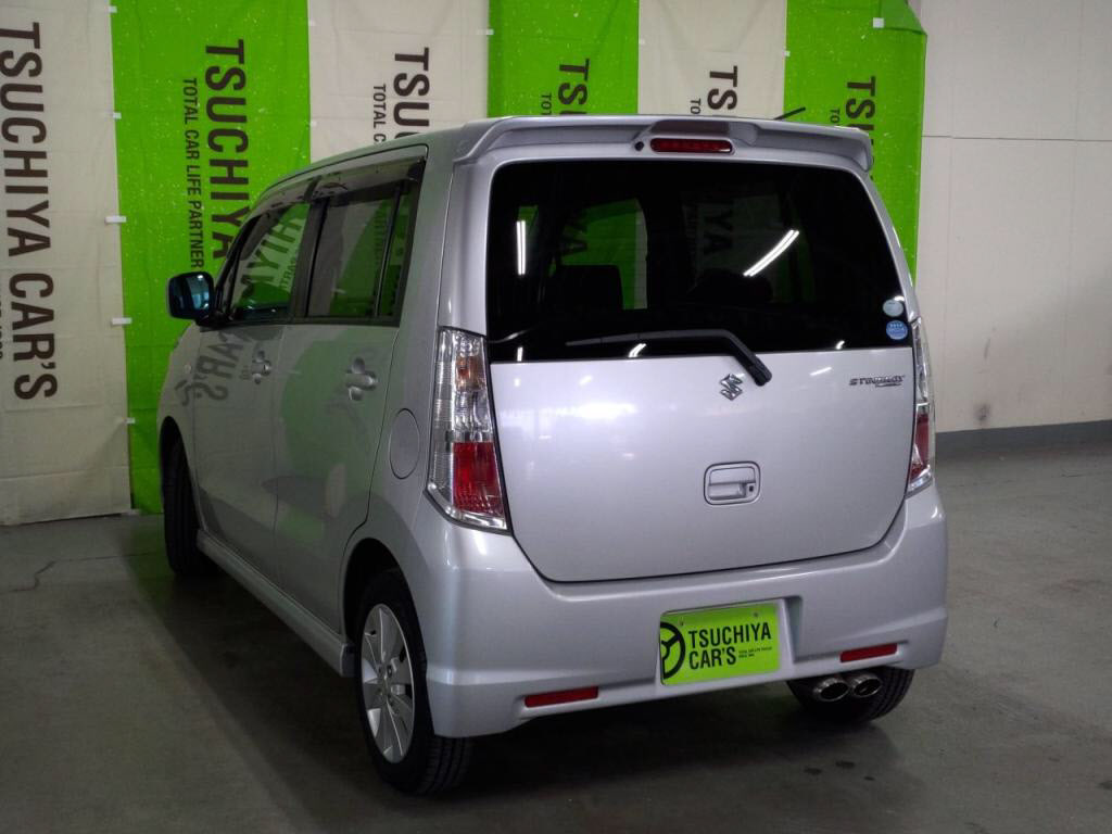 ワゴンＲスティングレーＸの写真 12