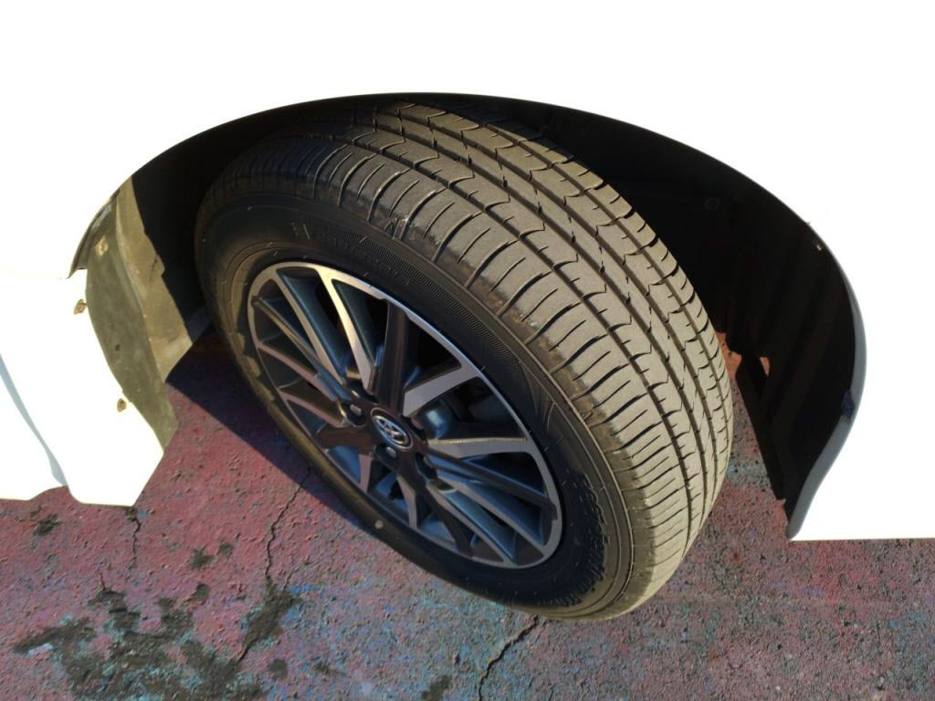 ヴォクシーZSの写真 28