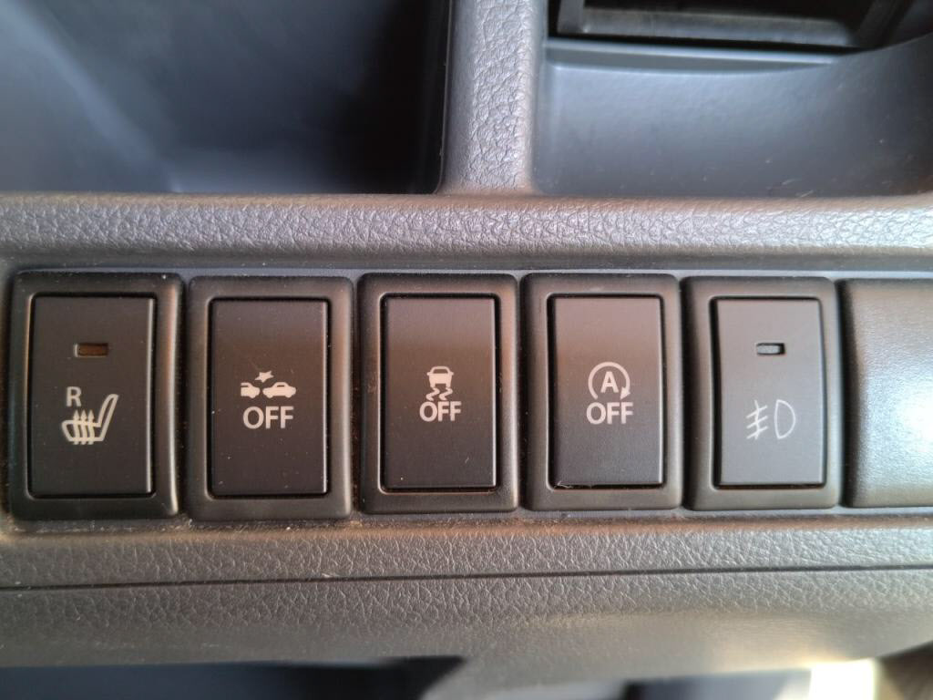 ワゴンＲスティングレーＸの写真 17