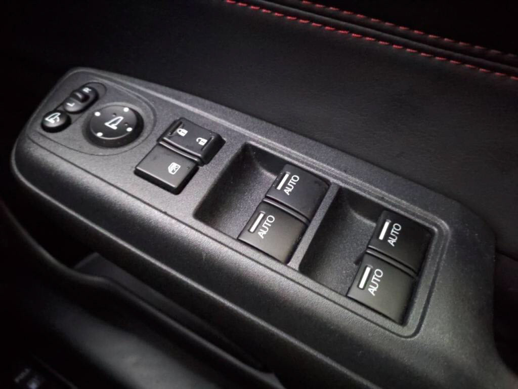 ジェイドRSの写真 14